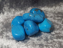 Load image into Gallery viewer, Blue Howlite Tumbled Stone